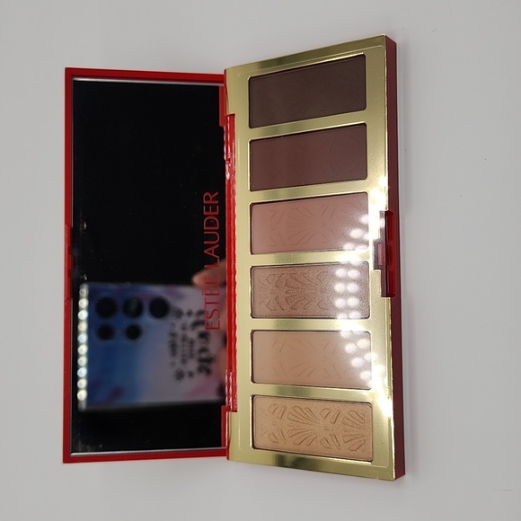 Estee Lauder Eyeshadow Palette - Picture 4 of 4